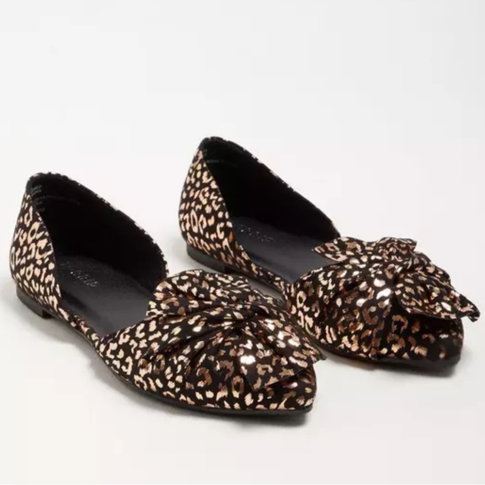 Torrid Metallic Leopard Print Bow Flat Double Extra Wide Size 9WW